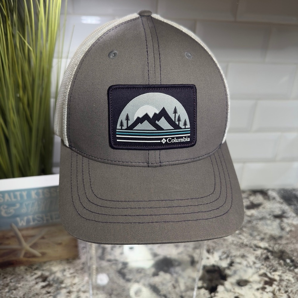 Columbia snapback hat Women's SnapBack
